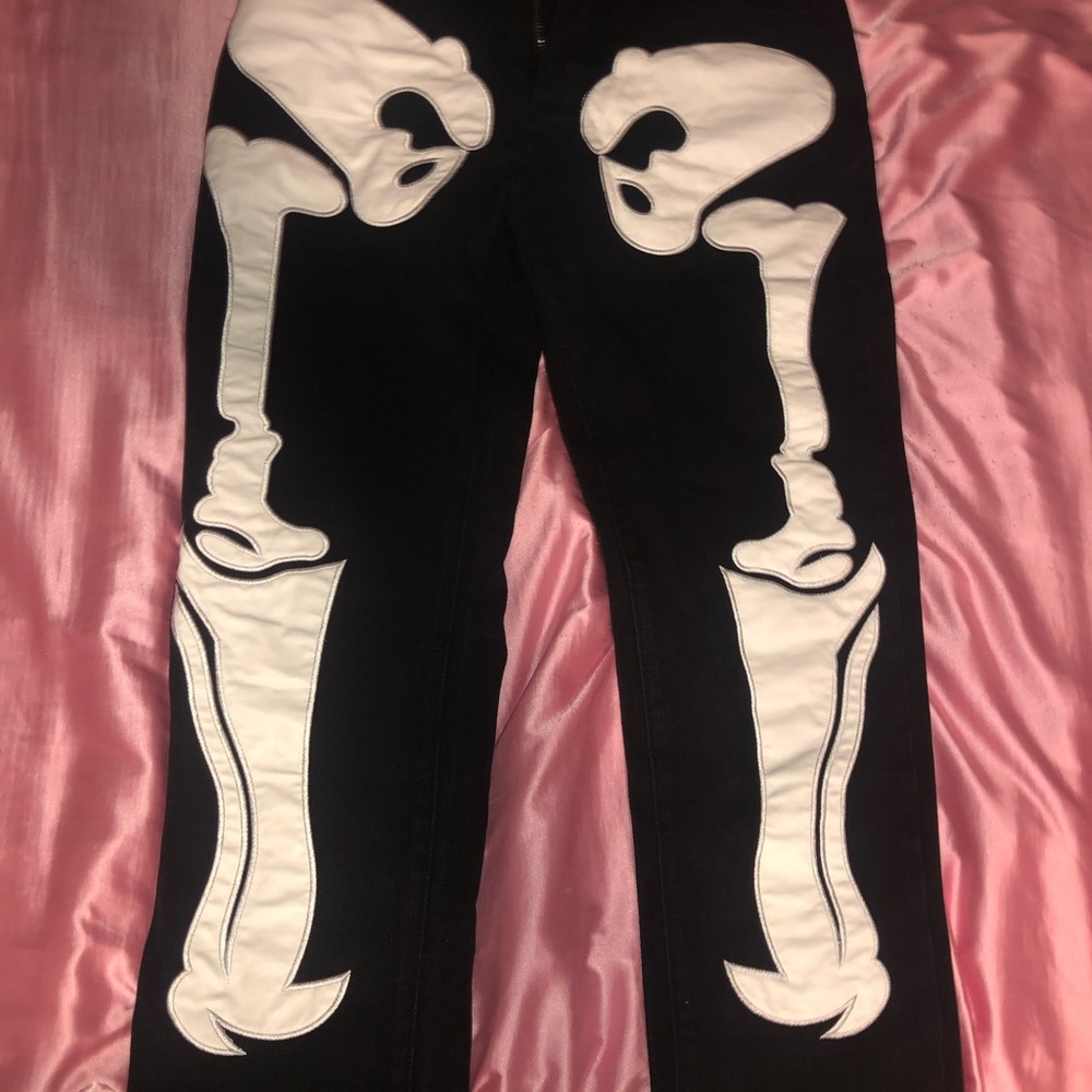 Black Skull Pants